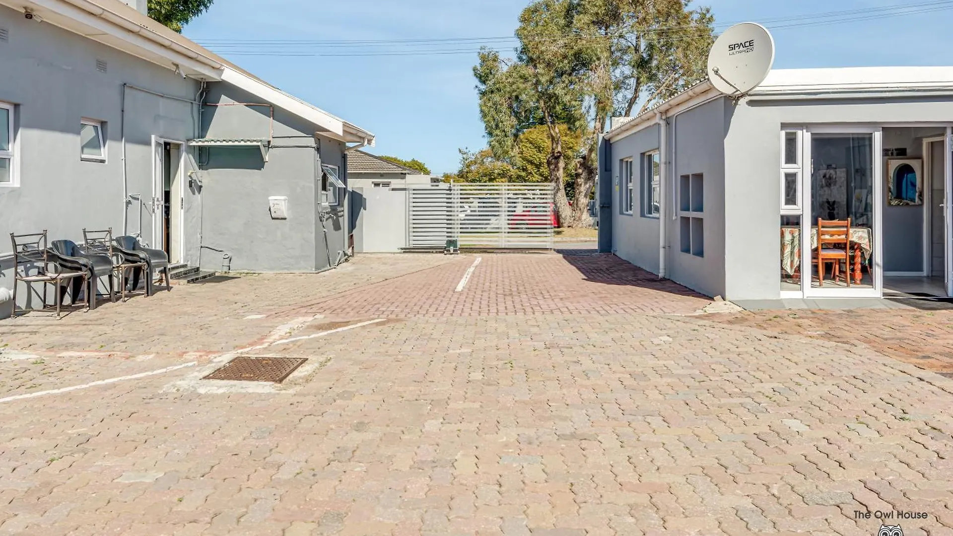 The Owl House Guest House Port Elizabeth